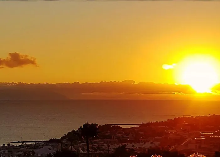 Tess - Mirador De Ensueno Con Vistas Panoramicas 아파트 아데제