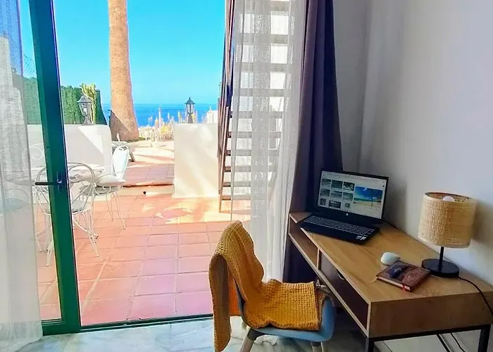 Tess - Mirador De Ensueno Con Vistas Panoramicas * 아데제